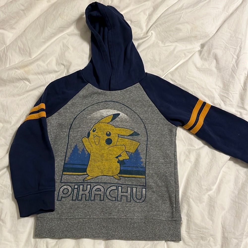 Size 7 Pokémon hooded sweatshirt, NWOT